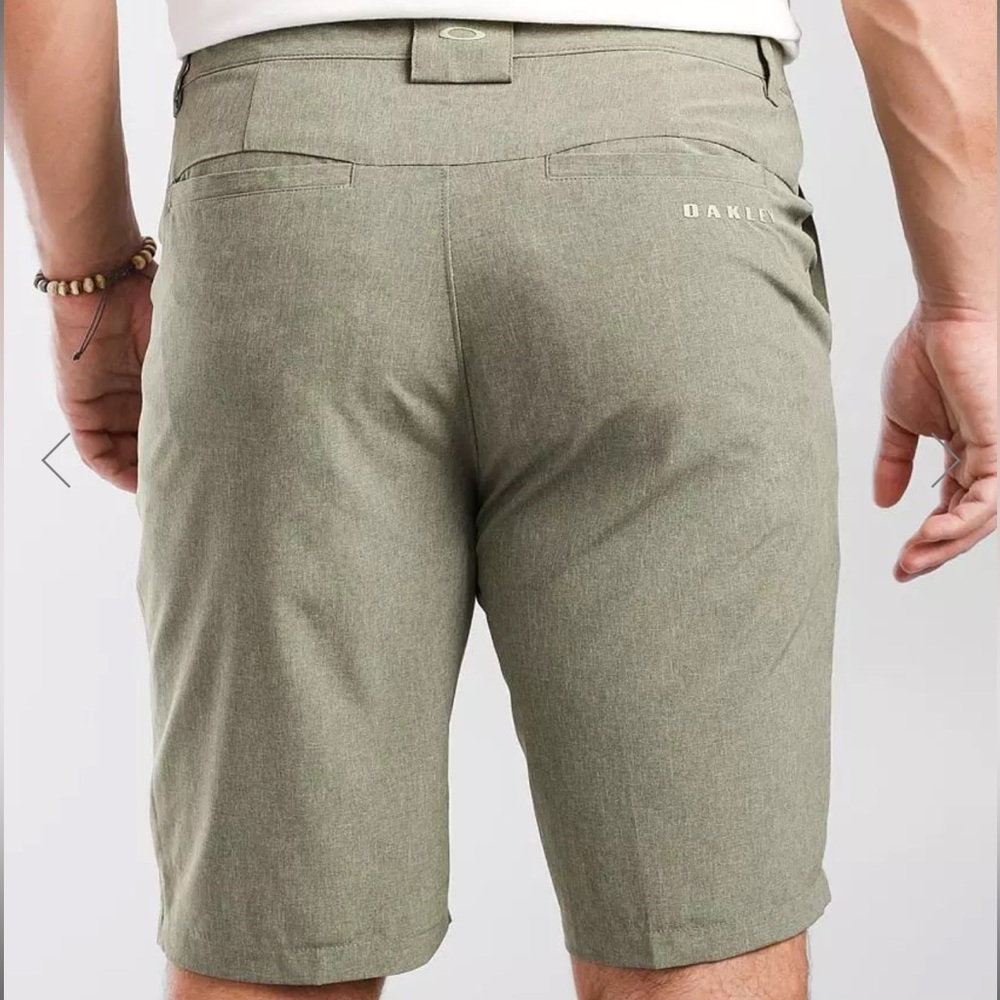 NWT Oakley Men’s New Take Pro 2.0 Stretch Walkshort Shorts - Picture 7 of 7